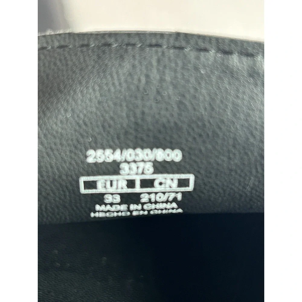 Zara product pair
